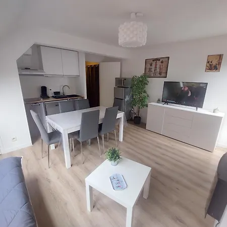 De Luchon Apartment